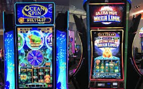 monopoly live Host aur wheel frame